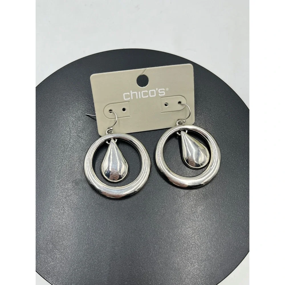 Chicos these earrings